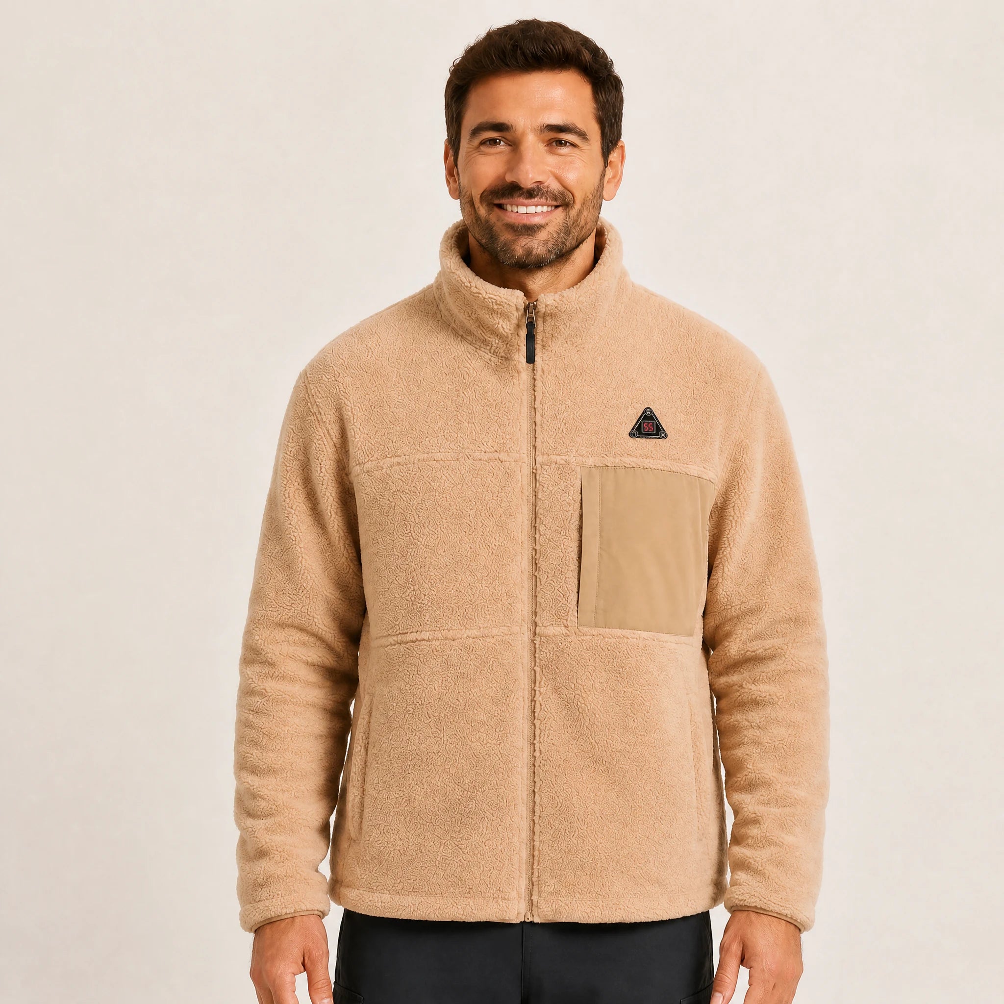 Veste polaire chauffante unisexe - Boreal Zip 8 porté au quotidien