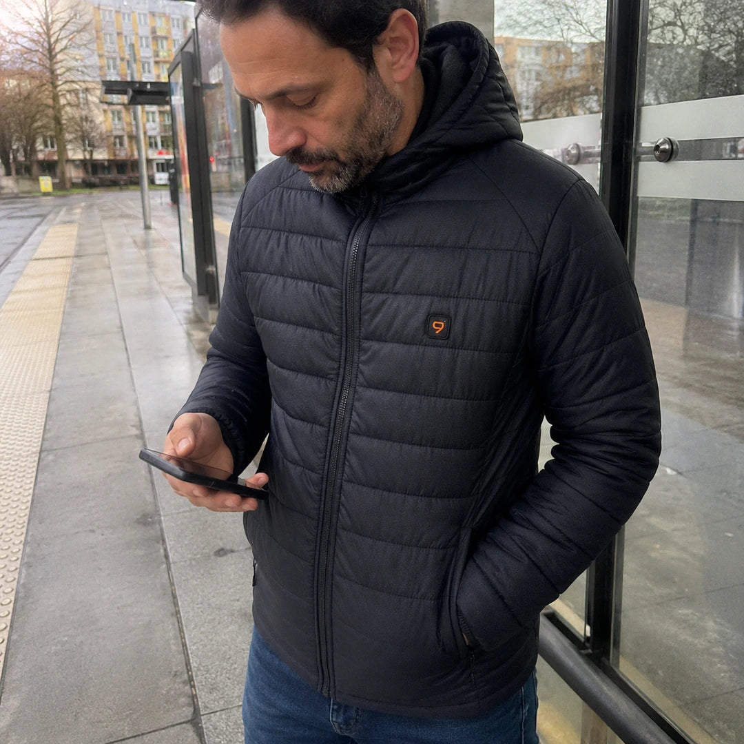 Photo client portant 9HEAT Forge 9 - Doudoune chauffante Homme