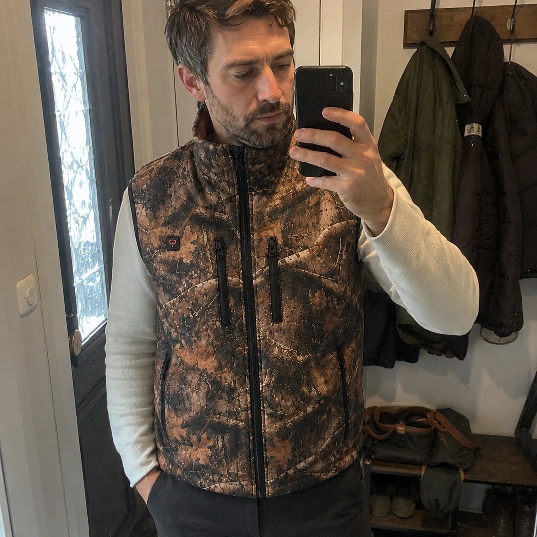 Photo client portant 9HEAT Forest C8 - Gilet chauffant camouflage