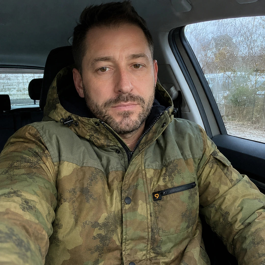 Photo client portant 9HEAT Terrain 4 - Manteau chauffant Homme Camouflage