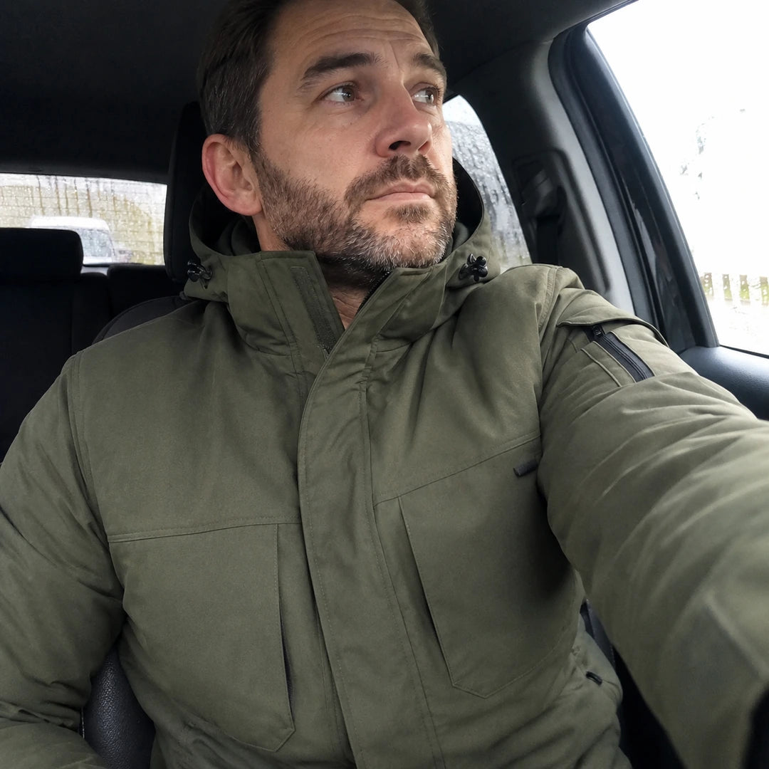 Photo client portant 9HEAT Alpine 50 - Parka chauffante Homme