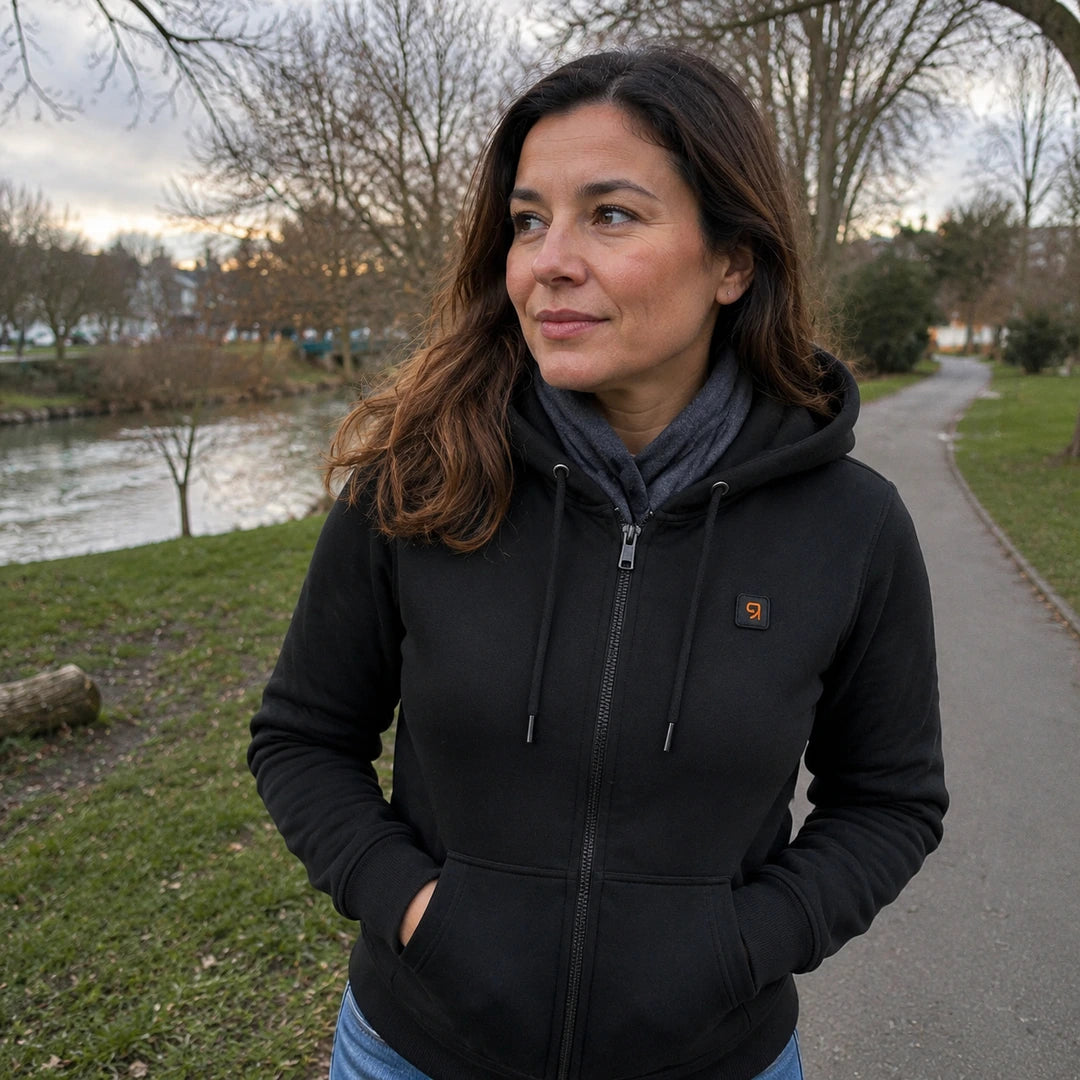 Photo client portant 9HEAT Zip 6 - Sweat zippé chauffant Femme