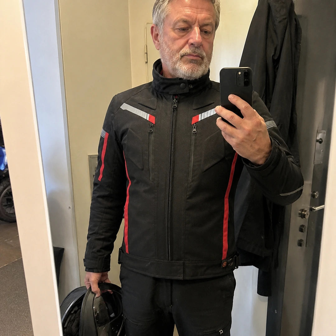 Photo client portant Veste moto chauffante homme - Road X9
